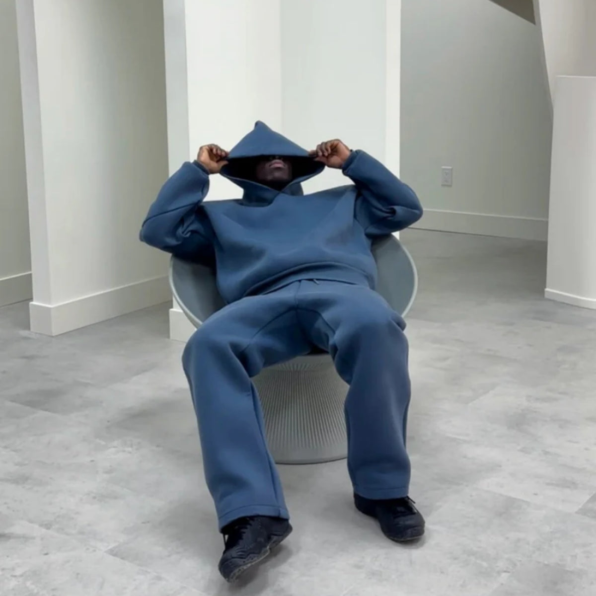 LYREUN x Minimalist Tracksuit