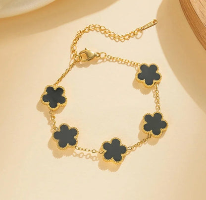 Lyreun Golden Toned Clover Bracelet