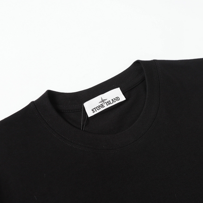 Monochromatic T-shirt